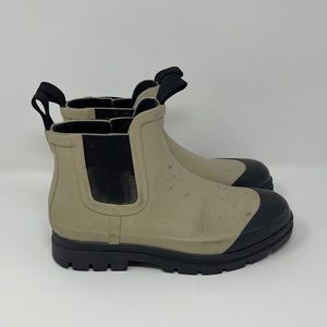 Everlane Chelsea Ankle Rain Boots In Stone